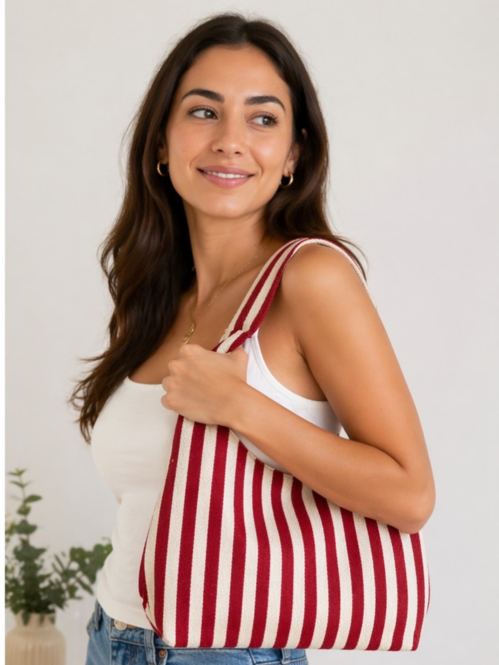 Striped Red and Cream Shoulder Bag - Picture 2 of 7